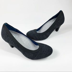 Betabrand Late to the Gate Cushion Pump Heels NWOT
